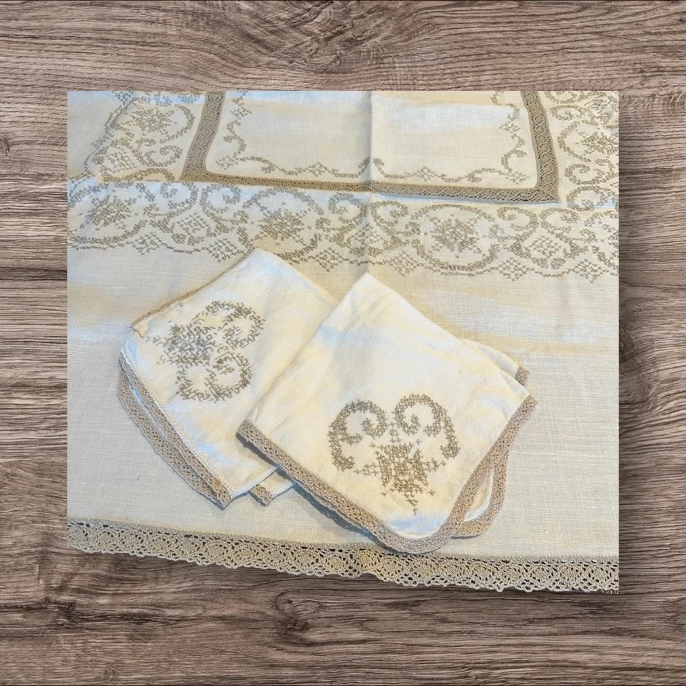 Vintage Tablecloth Lace Cross Stitch